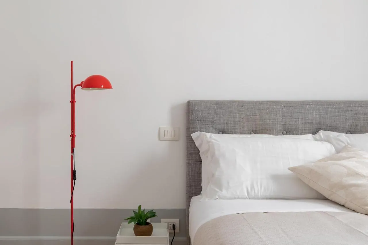 Апартаменты Iflat Charming Flat Close To Campo De' Fiori Рим